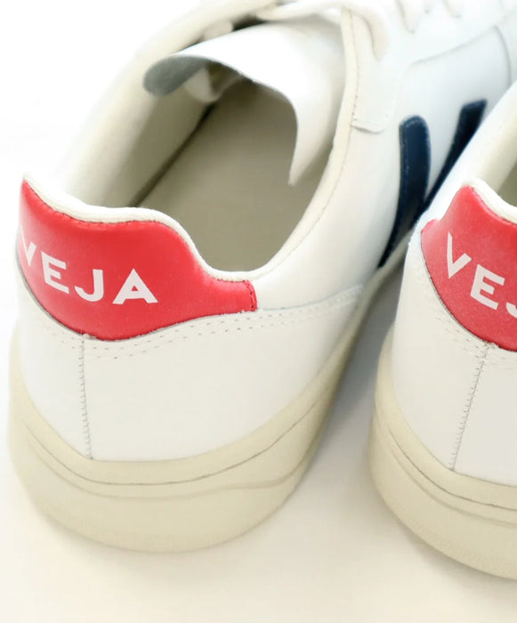 ヴェジャ VEJA  V-10 WHITE NAUTICO PEKIN C.W.L スニーカー