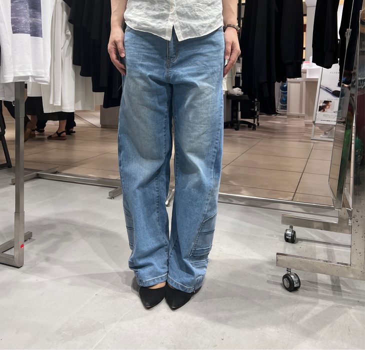 【完売】ETEデニムプロジェクト 世界で1着だけのアップサイクルワイドデニムパンツB(ライトウォッシュ)