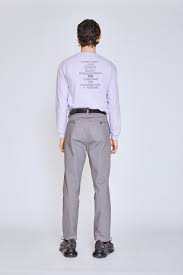 ユニセックスロゴロングTシャツ