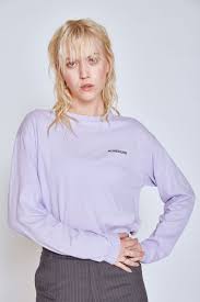 ユニセックスロゴロングTシャツ