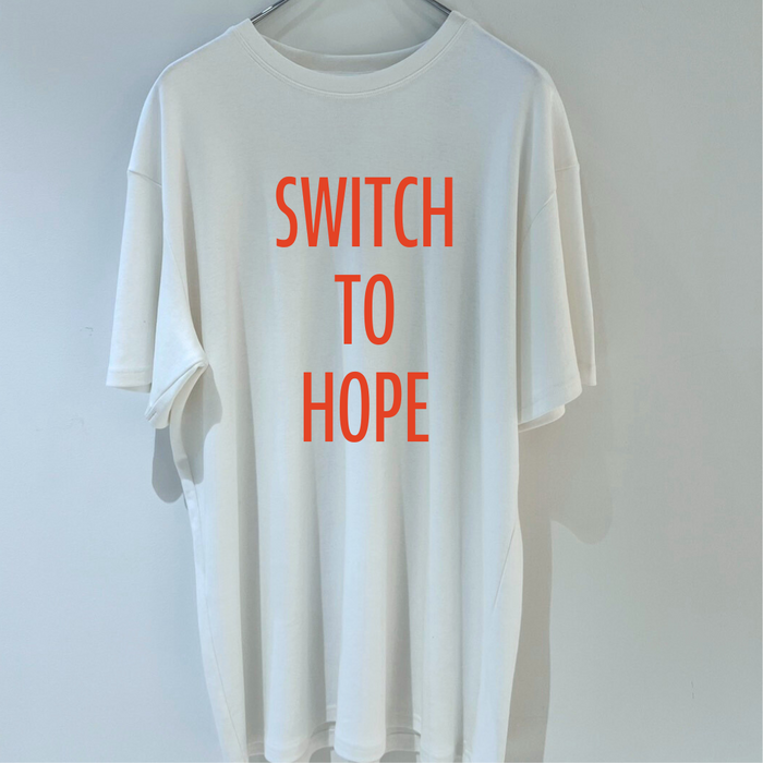 【TEN】SWICH TO HOPE　バックプリント Tシャツ オーガニックコットン