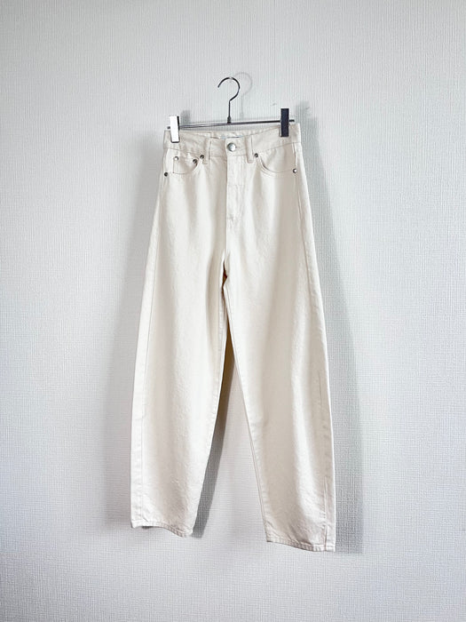 オーガニックコットン　Bold Jeans 0111  オフホワイト